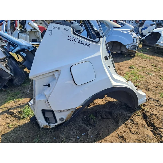 Nissan Qashqai (J10) Jobb hátsó sárvédő negyed