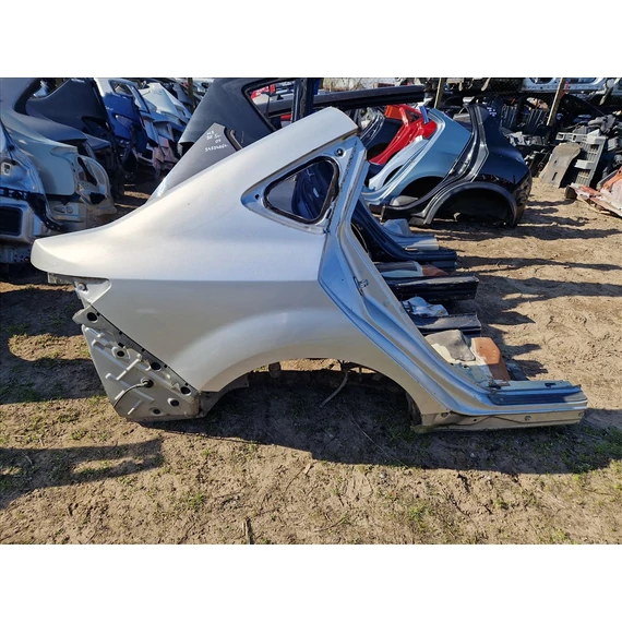 MAZDA 6 (GH) HATCHBACK Jobb hátsó sárvédő negyed