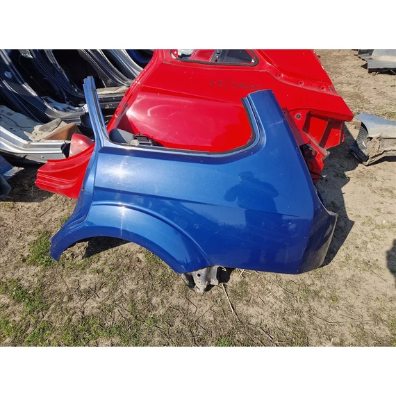 FORD FOCUS II kombi bal hátsó sárvédő