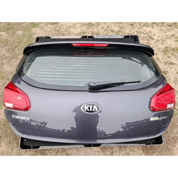 KIA CEED II (JD) csomagtérajtó