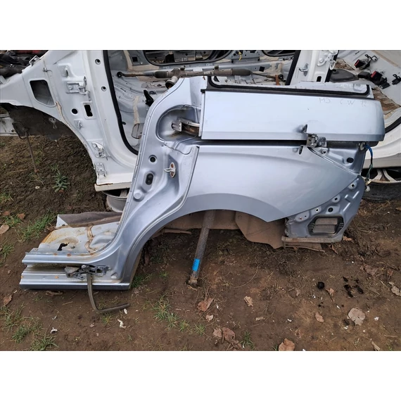 MAZDA 5 (CW)  Bal hátsó sárvédő negyed