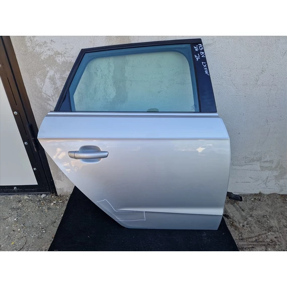 AUDI A3 (8V) jobb hátsó ajtó