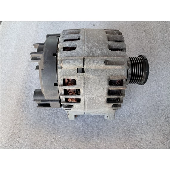 AUDI A3 (8V) 2.0 CRTDI generátor 03L903023L