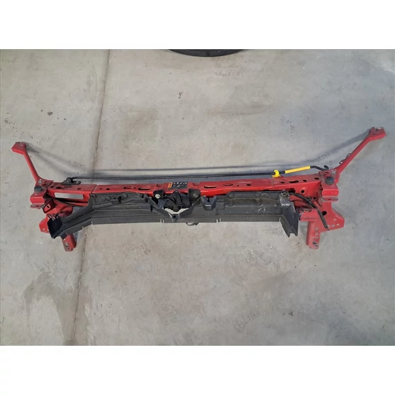 Opel Astra K zárhíd, homlokfal