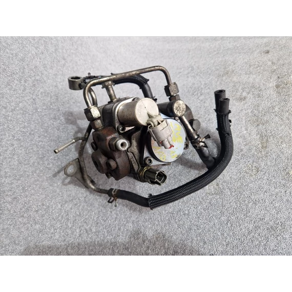 TOYOTA AVENSIS T27 2.0 D4D Magasnyomású szivattyú 22100-0R040