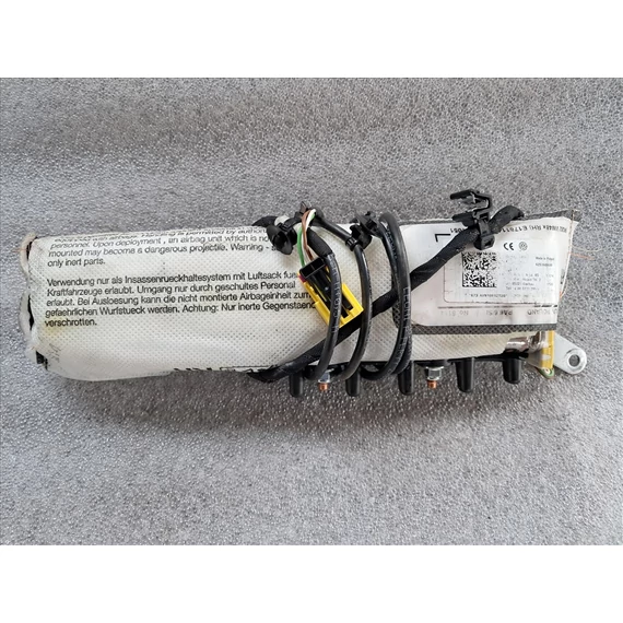 VOLKSWAGEN PASSAT B8 (3G) Jobb oldallégzsák 3G0880242D