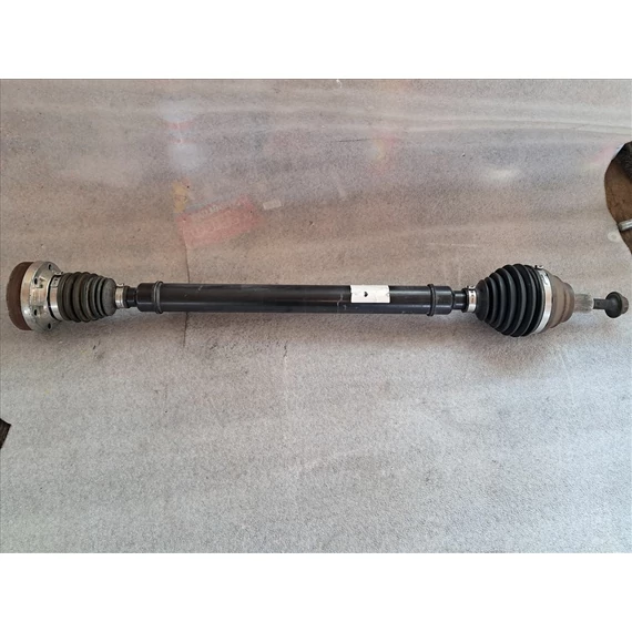 VOLKSWAGEN PASSAT B8 (3G) 1.6 CRTDI Jobb féltengely 