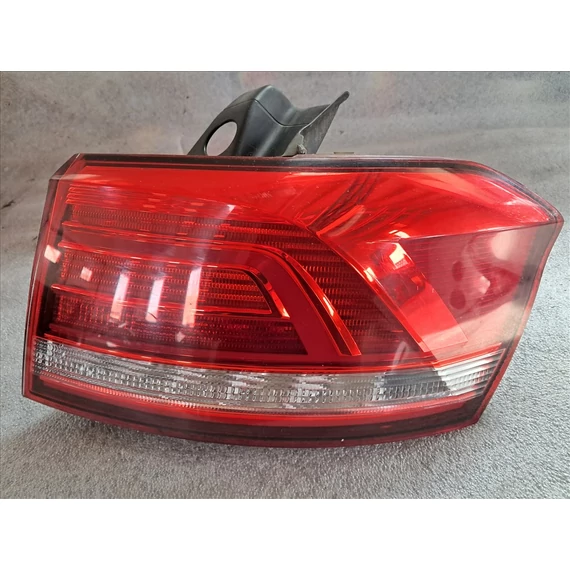 VOLKSWAGEN PASSAT B8 (3G) VARIANT Jobb külső hátsó lámpa
