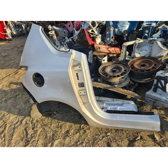 OPEL MERIVA B jobb hátsó sárvédő negyed