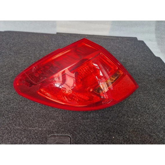 OPEL MERIVA B  Bal külső hátsó lámpa 13434859