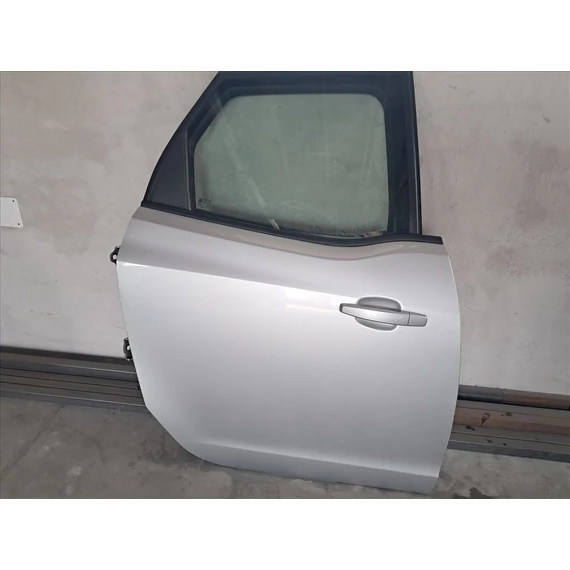 OPEL MERIVA B Jobb hátsó ajtó