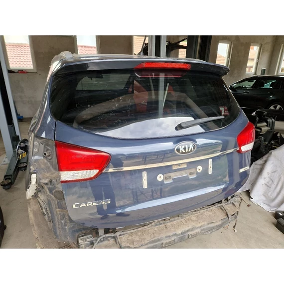 KIA CARENS (RP) csomagtérajtó KU9