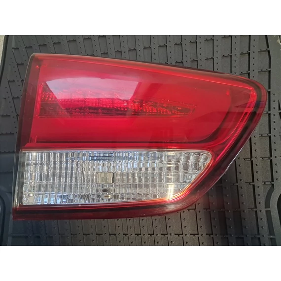 KIA CARENS (RP) Bal belső hátsó lámpa LEDES 92403-A4110 92403-A4