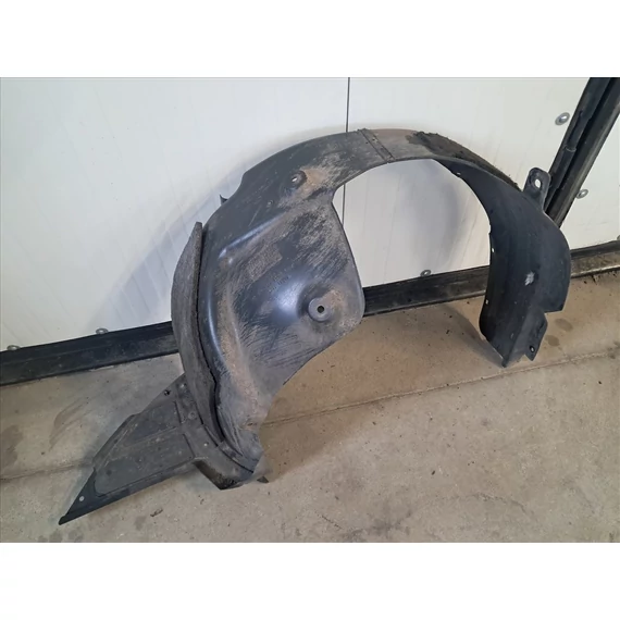 KIA CARENS (RP) Jobb első dobbetét 86821-A4000