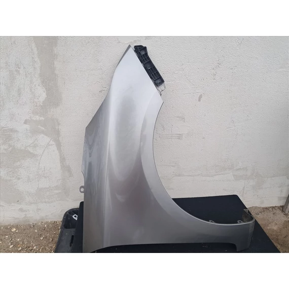 KIA CARENS (RP) Jobb első sárvédő