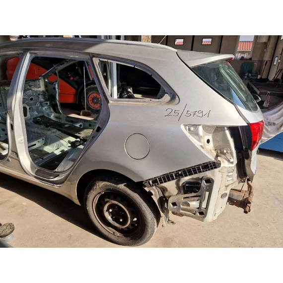 KIA CEED II (JD) KOMBI bal hátsó sárvédő negyed