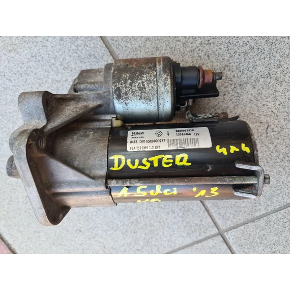 DACIA DUSTER 1.5 DCI önindító 233003152R