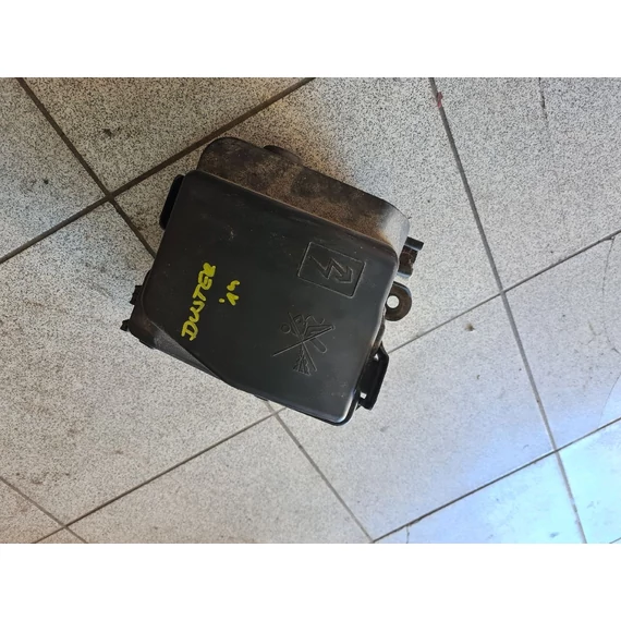 DACIA DUSTER Biztosíték doboz