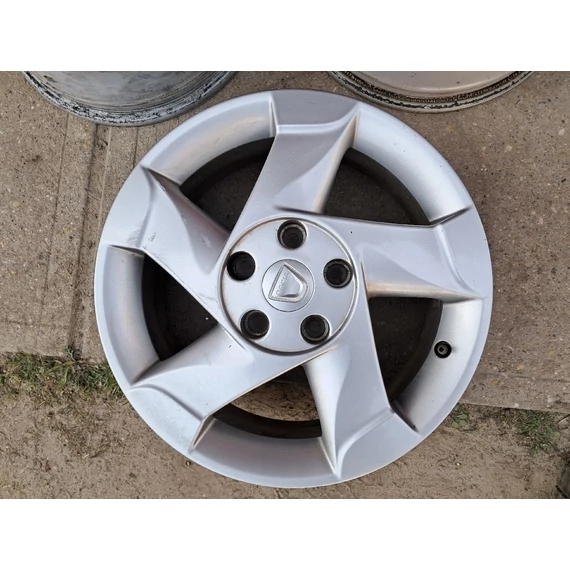DACIA DUSTER 16" alufelni 1db