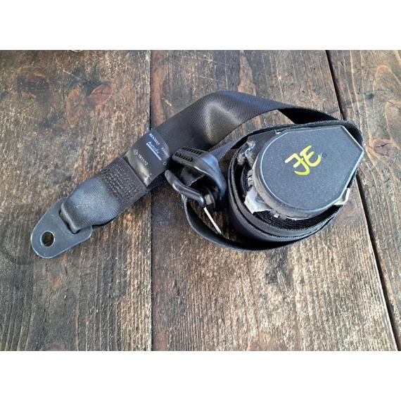 DACIA DUSTER jobb első biztonsági öv