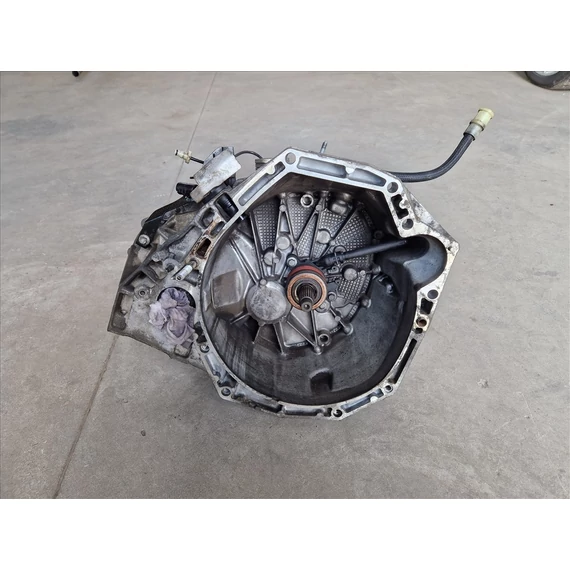 DACIA DUSTER 1.5 DCI 2WD váltó TL4075