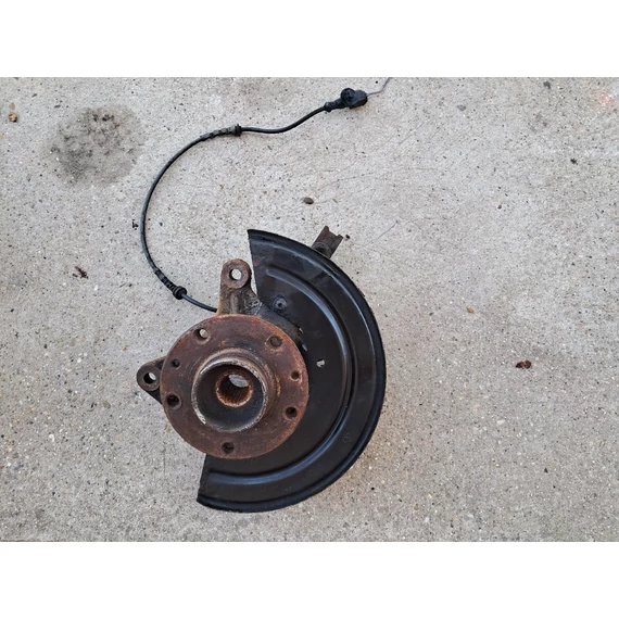 DACIA DUSTER 1.5 DCI bal első csonkállvány