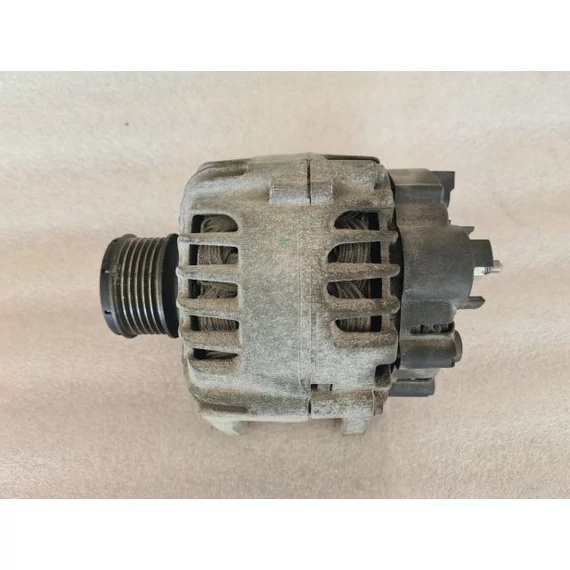 DACIA DUSTER 1.5 DCI generátor 231007281R