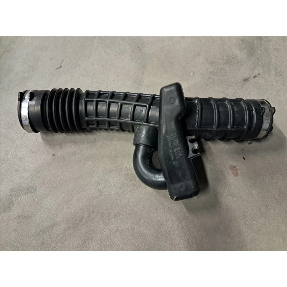 DACIA DUSTER II 1.6 SCE H4MD738 szívócső 165780388R H8201529827