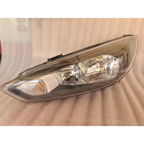 FORD FOCUS III facelift Bal fényszóró