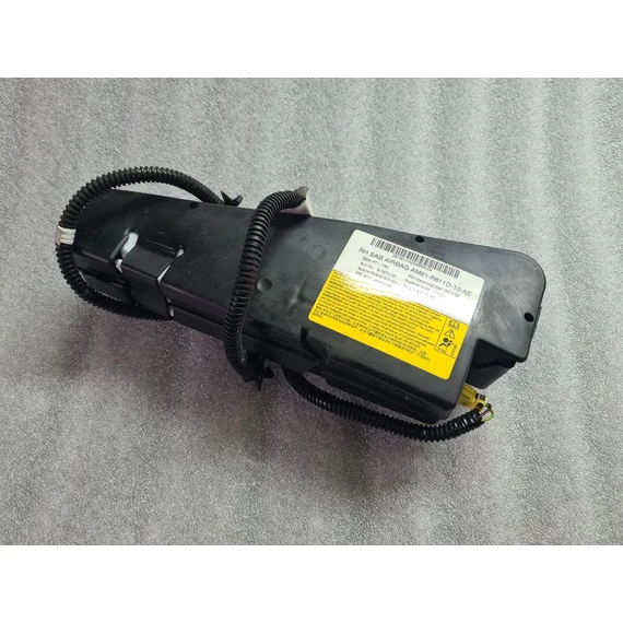 FORD FOCUS III Jobb oldallégzsák AM51-R611D-10-AE