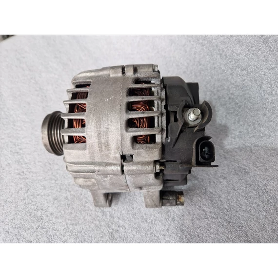 FORD FOCUS III 1.6 TDCI Generátor 