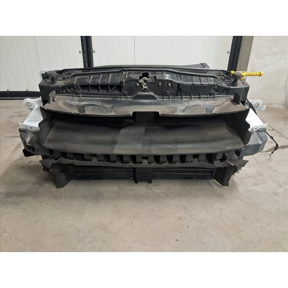 FORD FOCUS IV 1.5 TDCI Komplett homlokfal