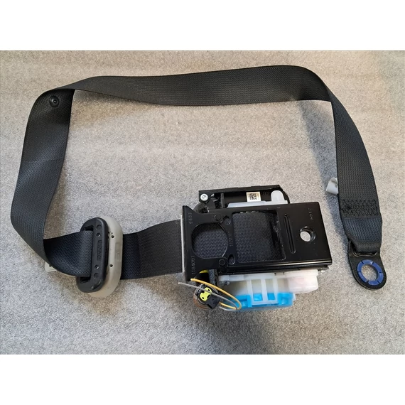 SUZUKI IGNIS III (MF) Jobb első biztonsági öv  84920-62R0