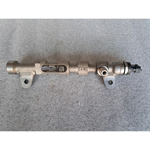 OPEL ASTRA J 2.0 CDTI A20DTH Rail cső 55576177