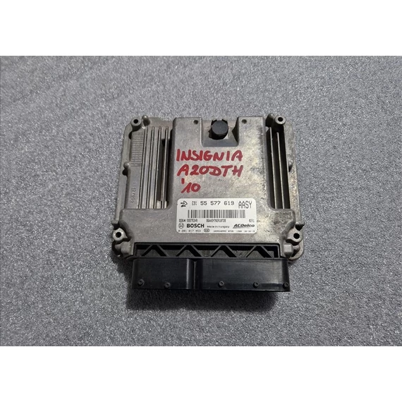 OPEL INSIGNIA A 2.0 CDTI A20DTH Motorvezérlő 55577619