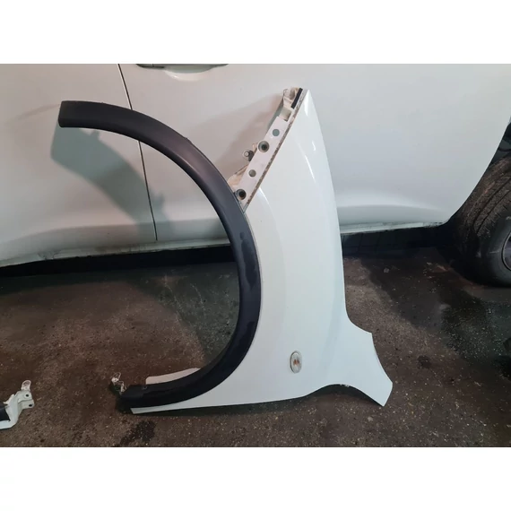 NISSAN JUKE (F15) bal első sárvédő