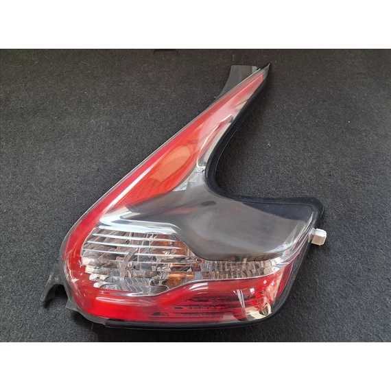 NISSAN JUKE (F15) FACELIFT Jobb hátsó lámpa 26550BV80A