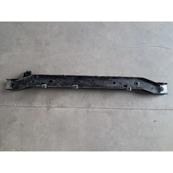 NISSAN JUKE (F15) Alsó hűtőtartó