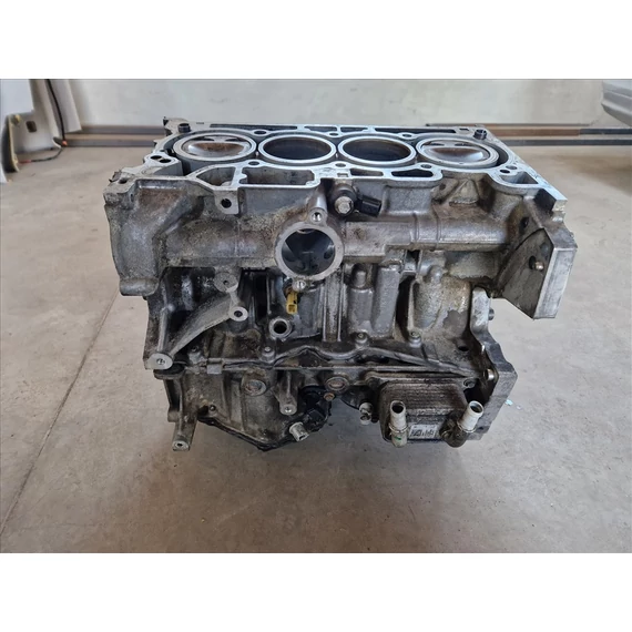 NISSAN JUKE (F15)  1.2 DIG-T HRA2 fűzött motorblokk