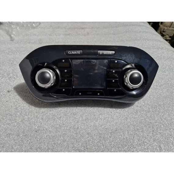 NISSAN JUKE (F15) klímavezérlő 24845-1KA0A