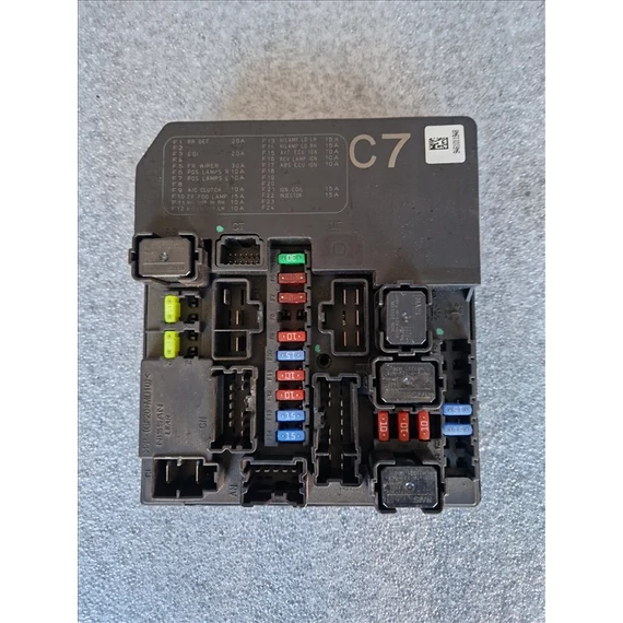 NISSAN JUKE (F15) BCM C7 284B7-1KB0B