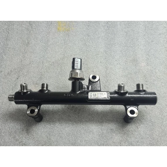 FORD KUGA 2.0 TDCI közösnyomócső 9681909680