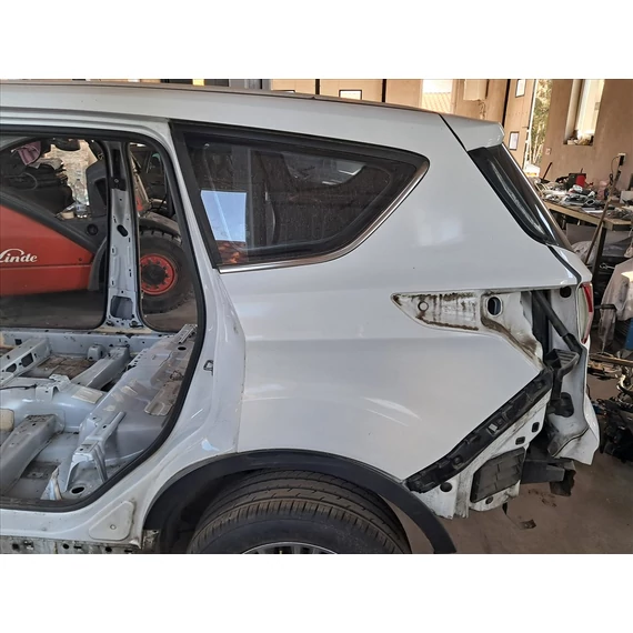 FORD KUGA II bal hátsó sárvédő negyed