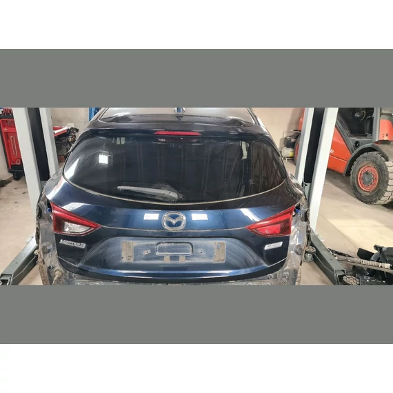 MAZDA 3 (BM) csomagtérajtó 42M