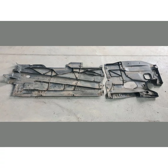 MAZDA 3 (BM) Bal fenéklemez, alváz burkolat