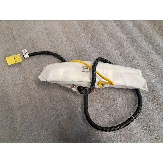 Mazda 3 (BM) bal ülés oldallégzsák