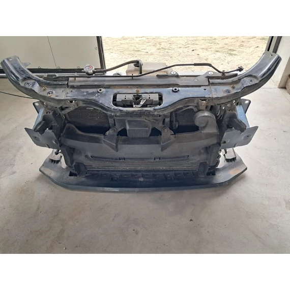 MAZDA 3 (BM) 2.2 SKYACTIV komplett homlokfal, hűtőszett