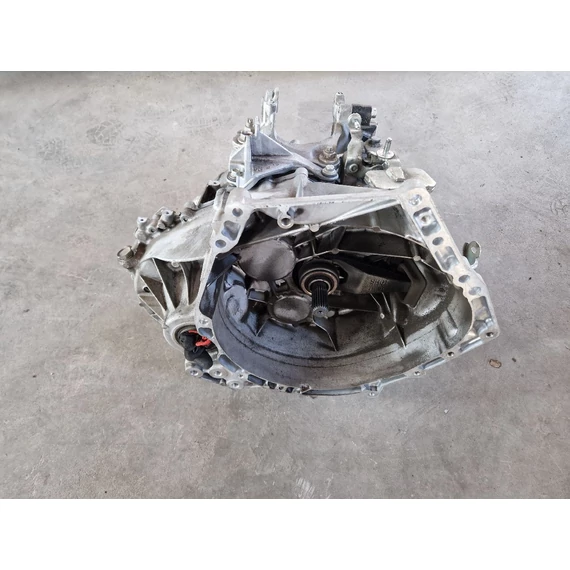 MAZDA 3 (BM) 2.2 SKYACTIV váltó D6040