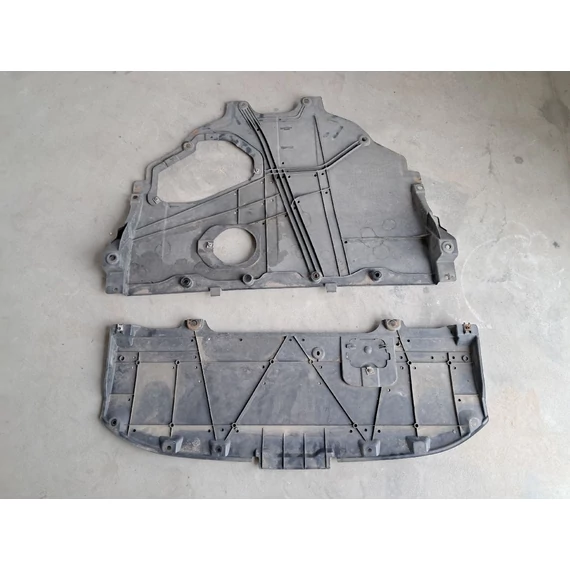 MAZDA 3 (BM) 2.2 SKYACTIV SH alsó motorburkolat