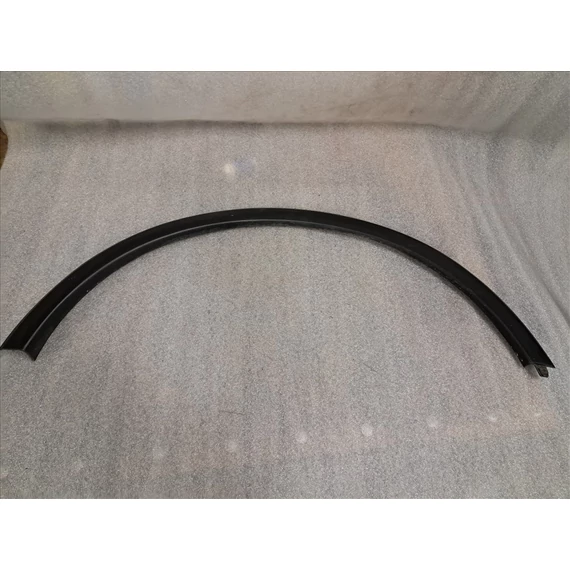 OPEL MOKKA Jobb első sárvédő díszléc 95164503